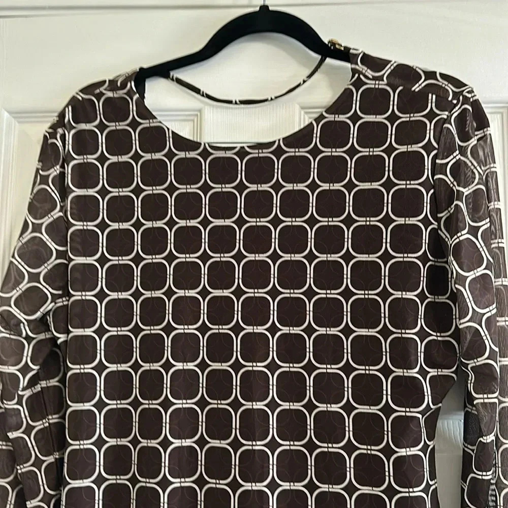 Riley Hubatka x Peppermayo Brown Long Sleeve dress w/ adjustable Back Straps 18 - Picture 2 of 4